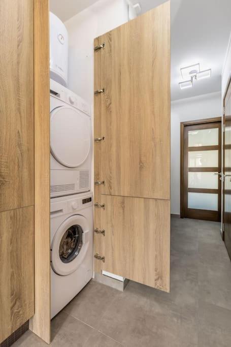 Nocturnal Elegance Apartment By Solea Sliema Luaran gambar